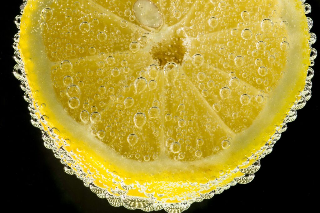 LEMON IN WATER